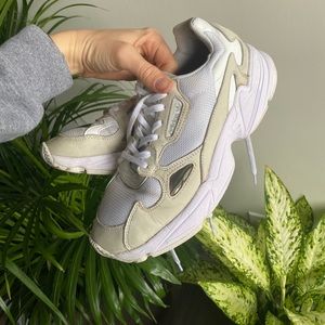 Adidas Original White Falcon